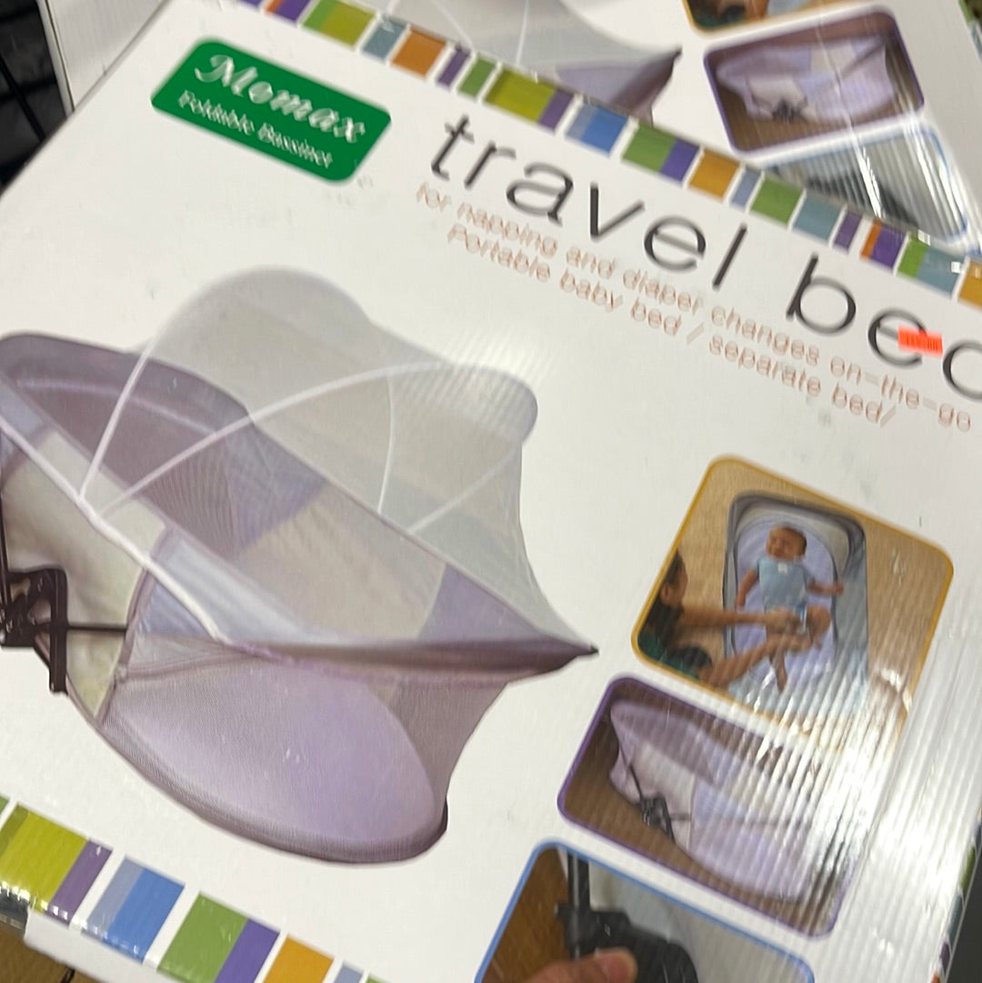 BABY TRAVEL BASSINET FOLDING WITH BUG NET